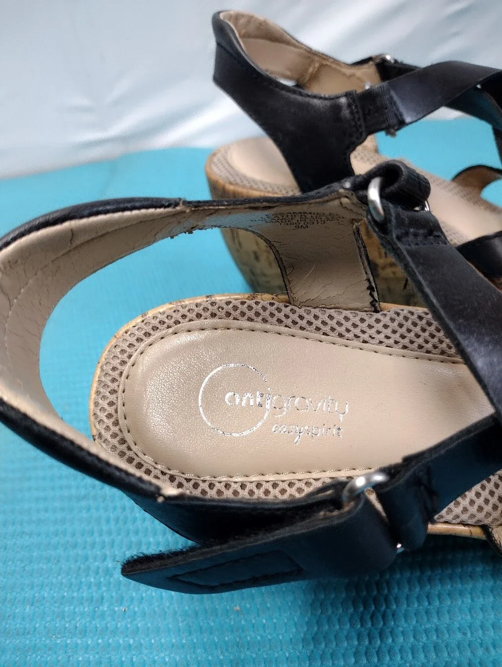 Easy Spirit Strappy Wedge Leather Sandals Black Size 9